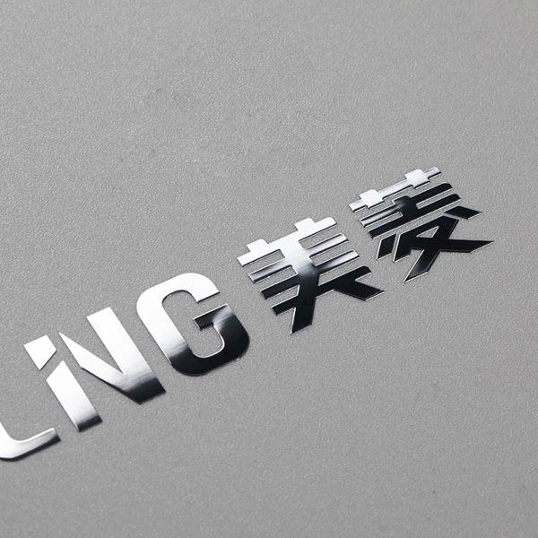 Pegatinas metálicas personalizables Logotipo resistente al calor brillante de níquel