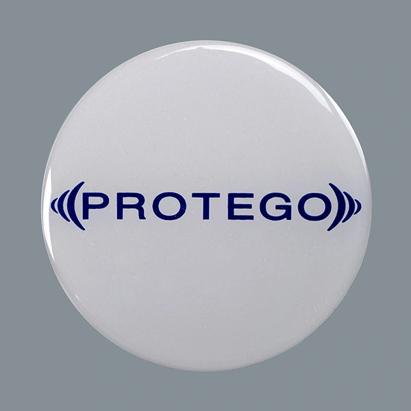 ¿Cómo mejora la pegatina de resina epoxi la marca y la protección del producto?
