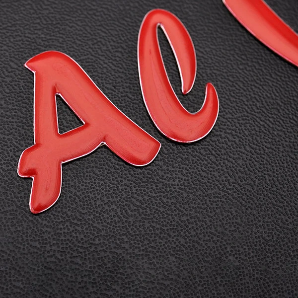 Insignia autoadhesiva del logotipo de la prenda impermeable del emblema de la motocicleta de TPU suave 3D