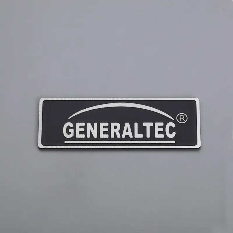 Emblema de aluminio 3D.