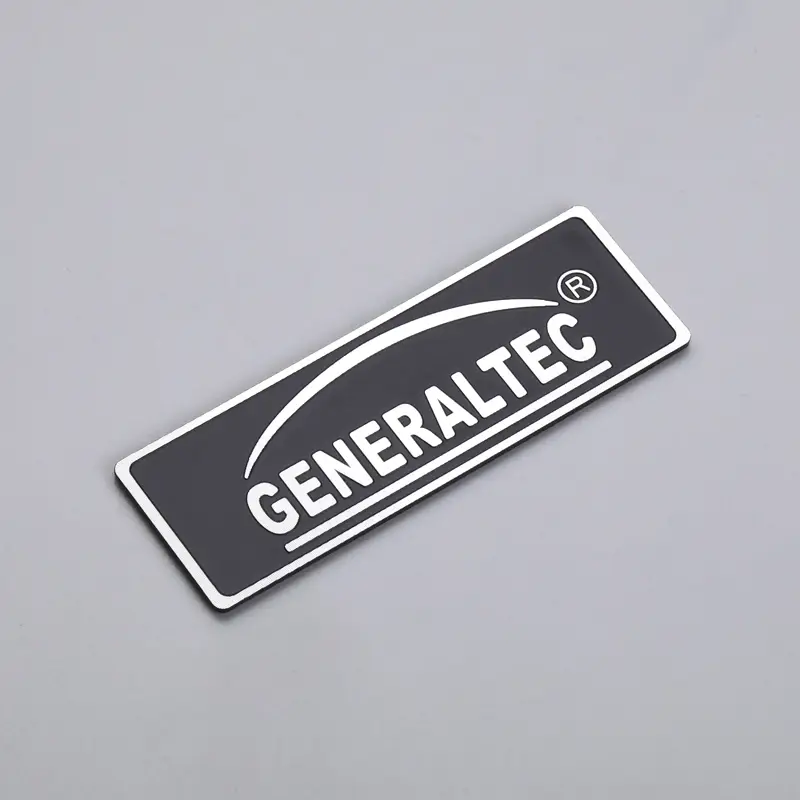 Emblema de aluminio 3D.