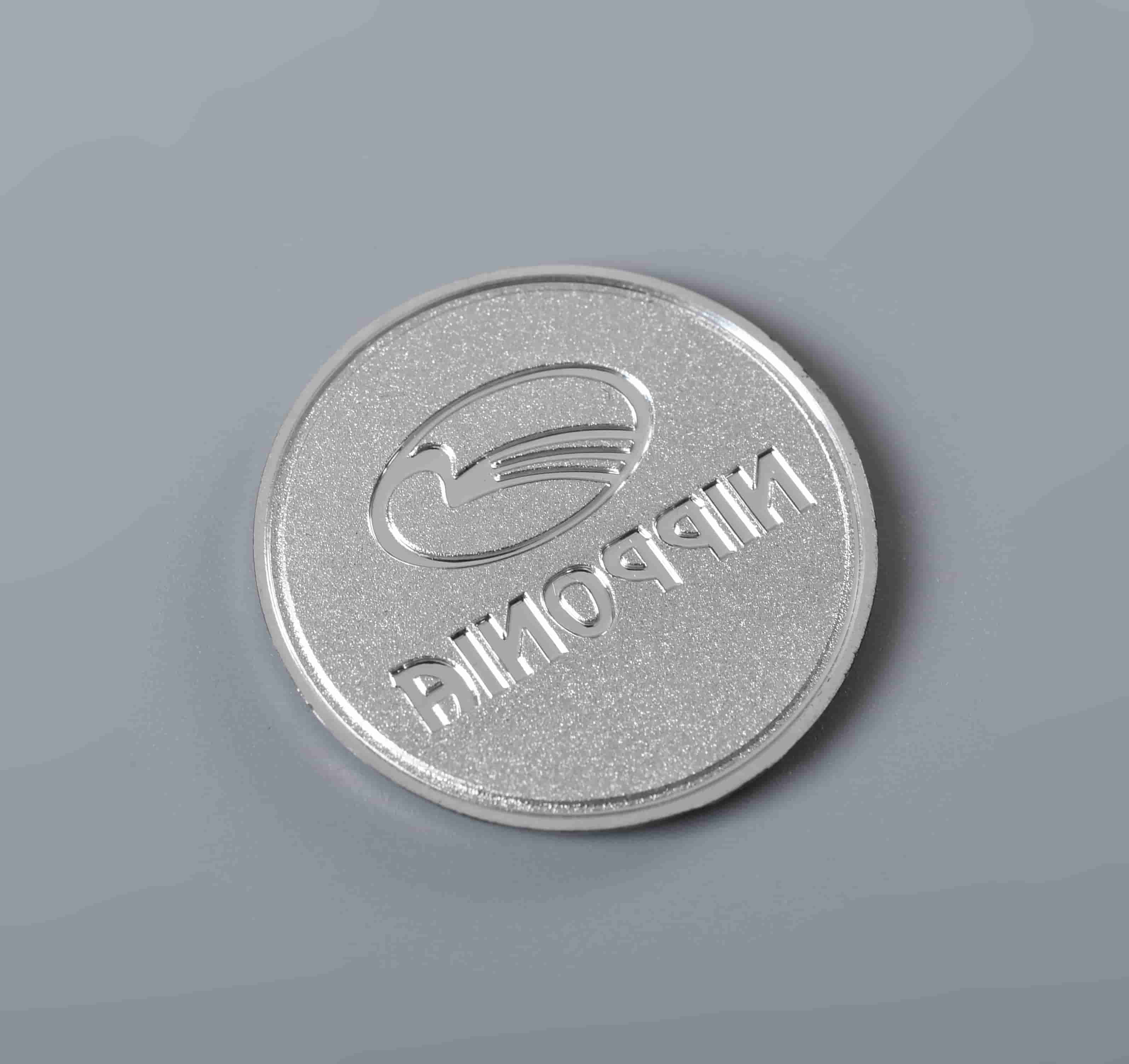 Logotipo en relieve Emblema de plástico 3D