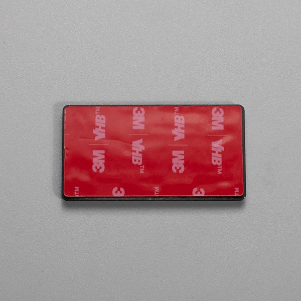 Insignia de aparato eléctrico con etiqueta grabada en relieve 3D de ABS de grado industrial
